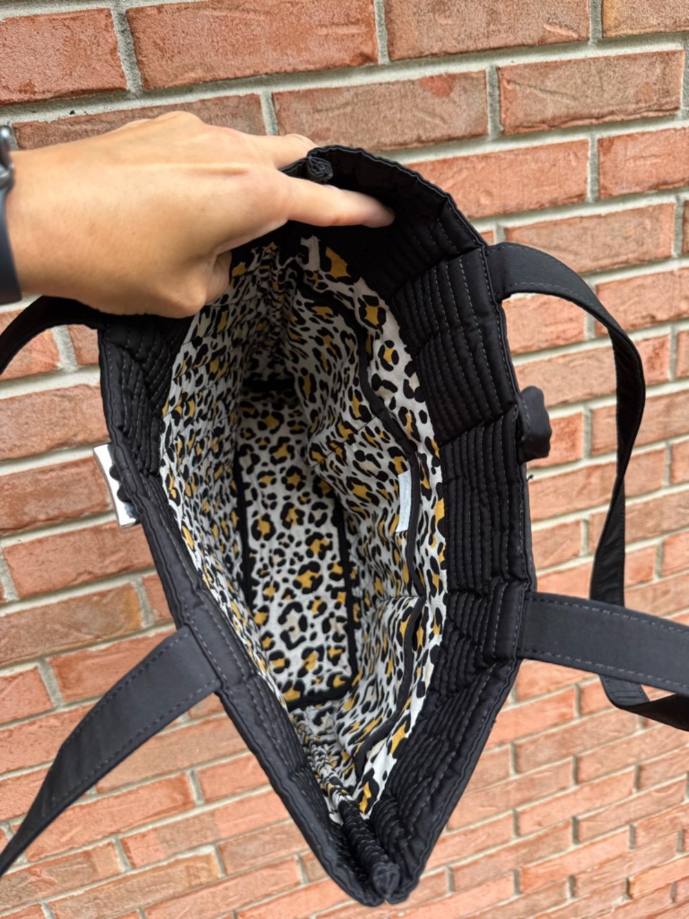 Vera Bradley Microfiber Quilted Tote Bag in black. Purse. - Picture 4 of 10